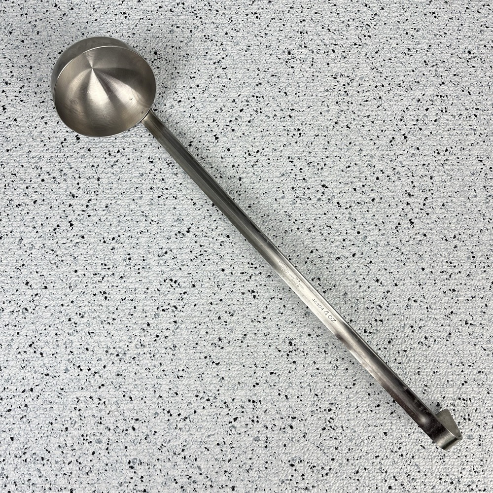 Vollrath Stainless Steel Ladle 46904 Japan 4 oz Commercial Vintage